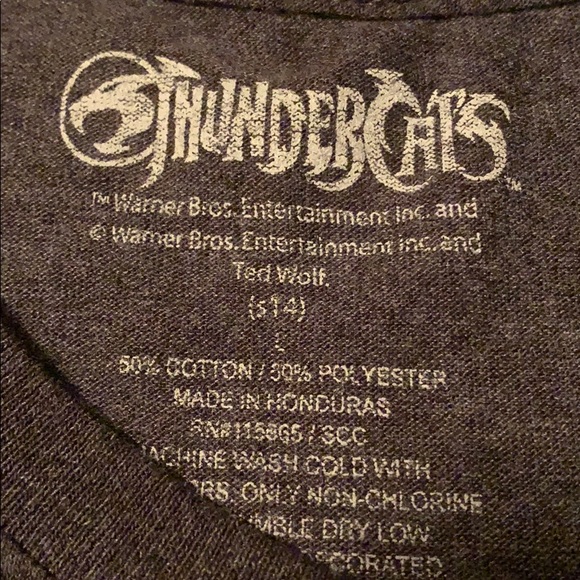 ThunderCats shirt dark heather grey w/ red print - Picture 3 of 3